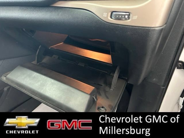 Used 2018 Jeep Cherokee Latitude w/ Altitude Package AWD/4WD image 26