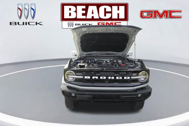 Used 2023 Ford Bronco Outer Banks AWD/4WD image 9