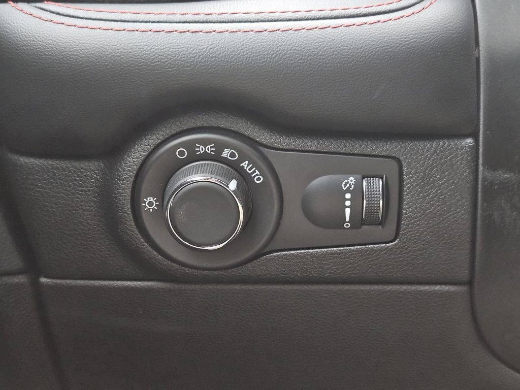 Used 2024 Dodge Durango GT image 29