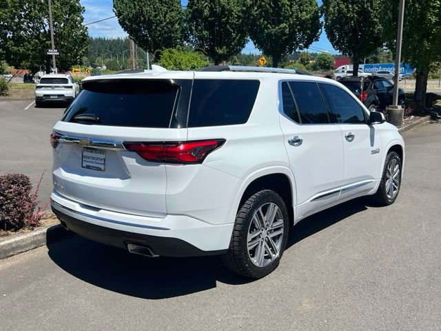 Used 2022 Chevrolet Traverse High Country AWD/4WD image 7