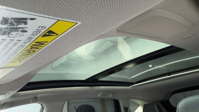 Used 2020 Acura RDX w/ Technology Package image 32