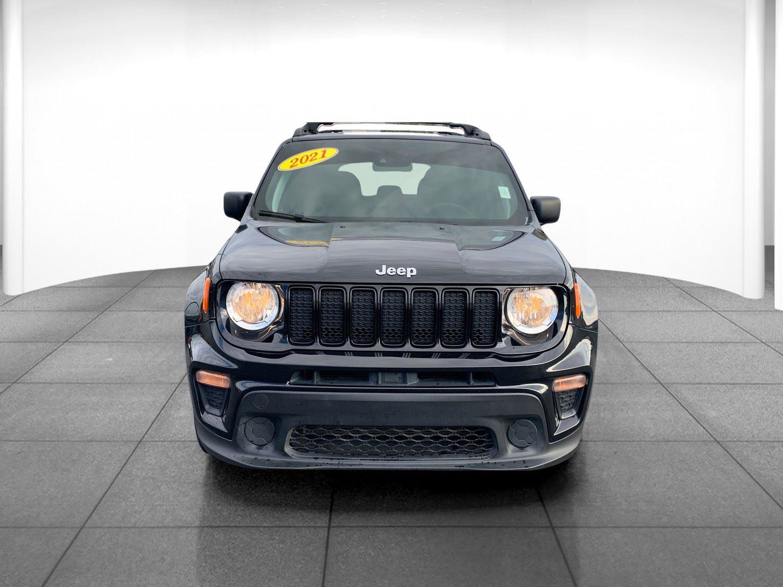 Used 2021 Jeep Renegade Sport image 2