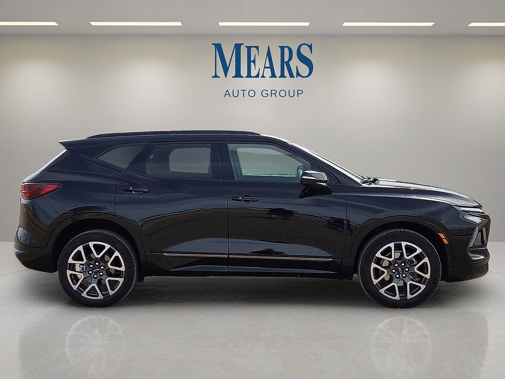 Used 2025 Chevrolet Blazer RS image 6