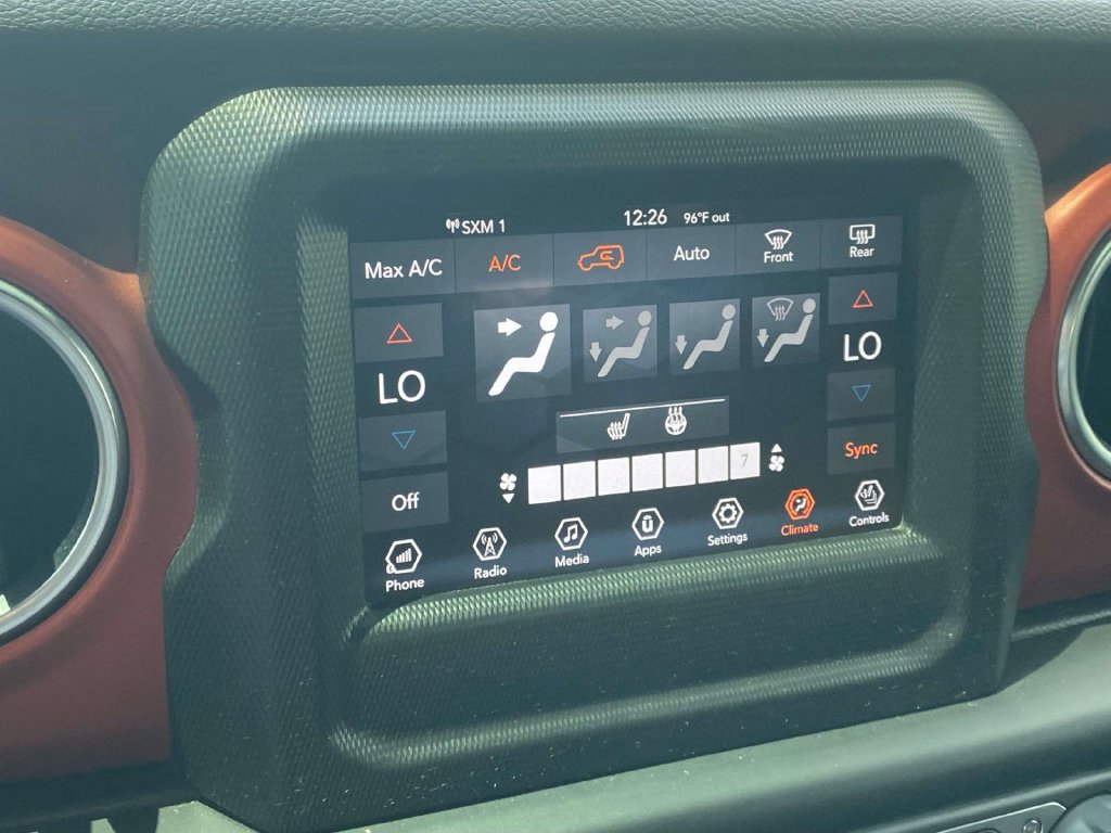 Used 2021 Jeep Wrangler Unlimited Rubicon w/ LED Lighting Group AWD/4WD image 20