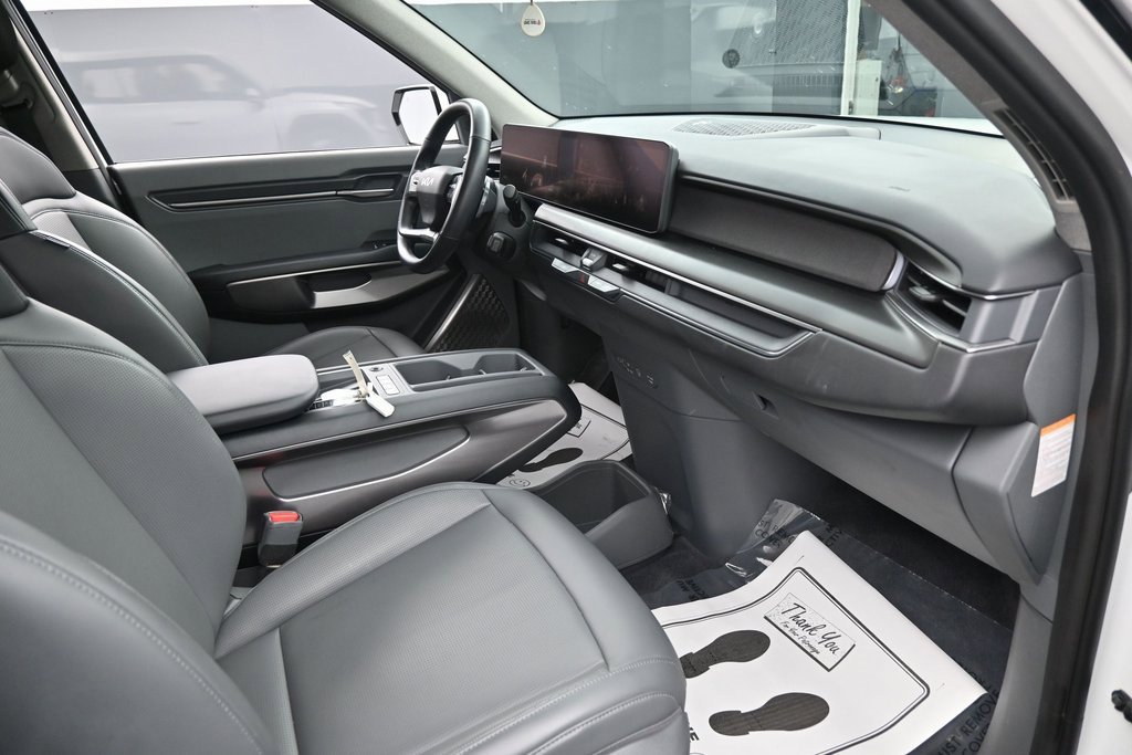 Used 2024 Kia EV9 Light Long Range image 43