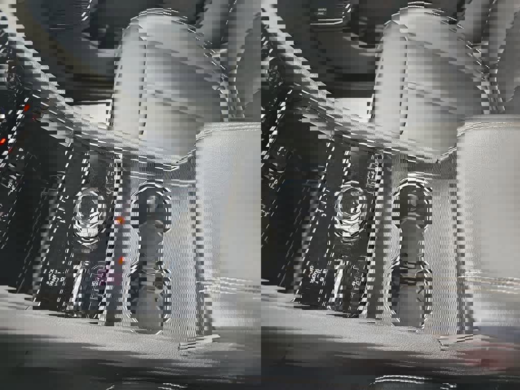 Used 2024 Jeep Grand Cherokee Limited 4xe image 24