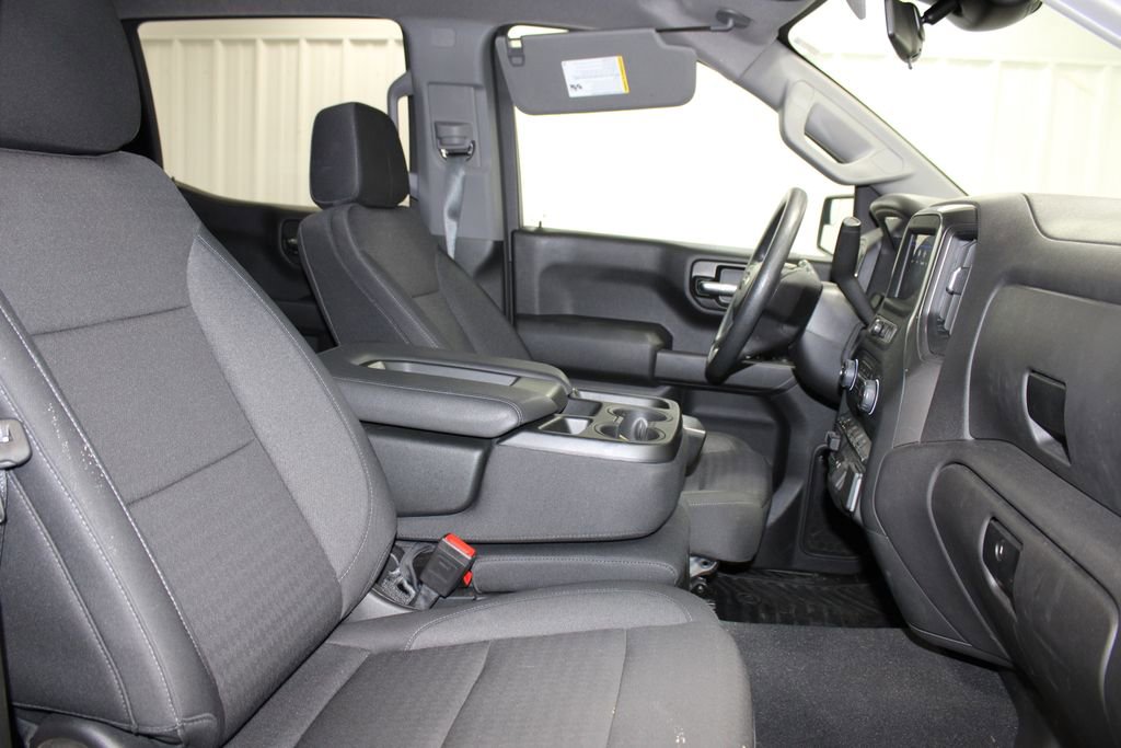 Used 2024 Chevrolet Silverado 1500 Custom image 24