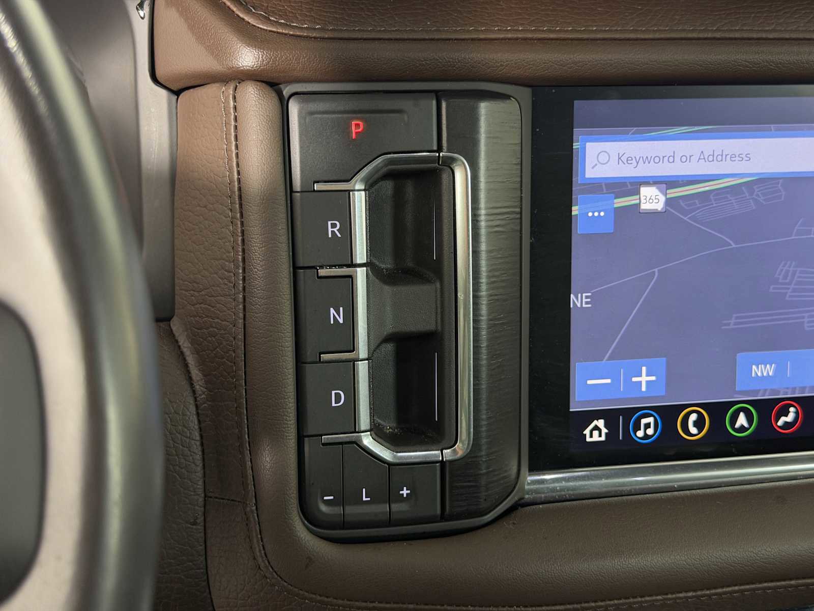Certified 2021 GMC Yukon Denali w/ Denali Premium Package image 37