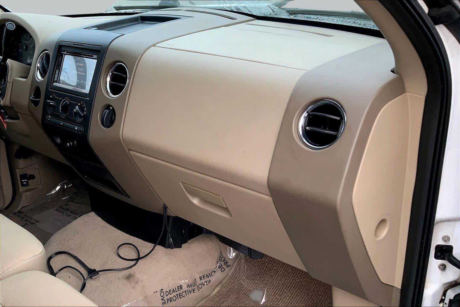 Used 2008 Ford F150 XLT RWD image 16