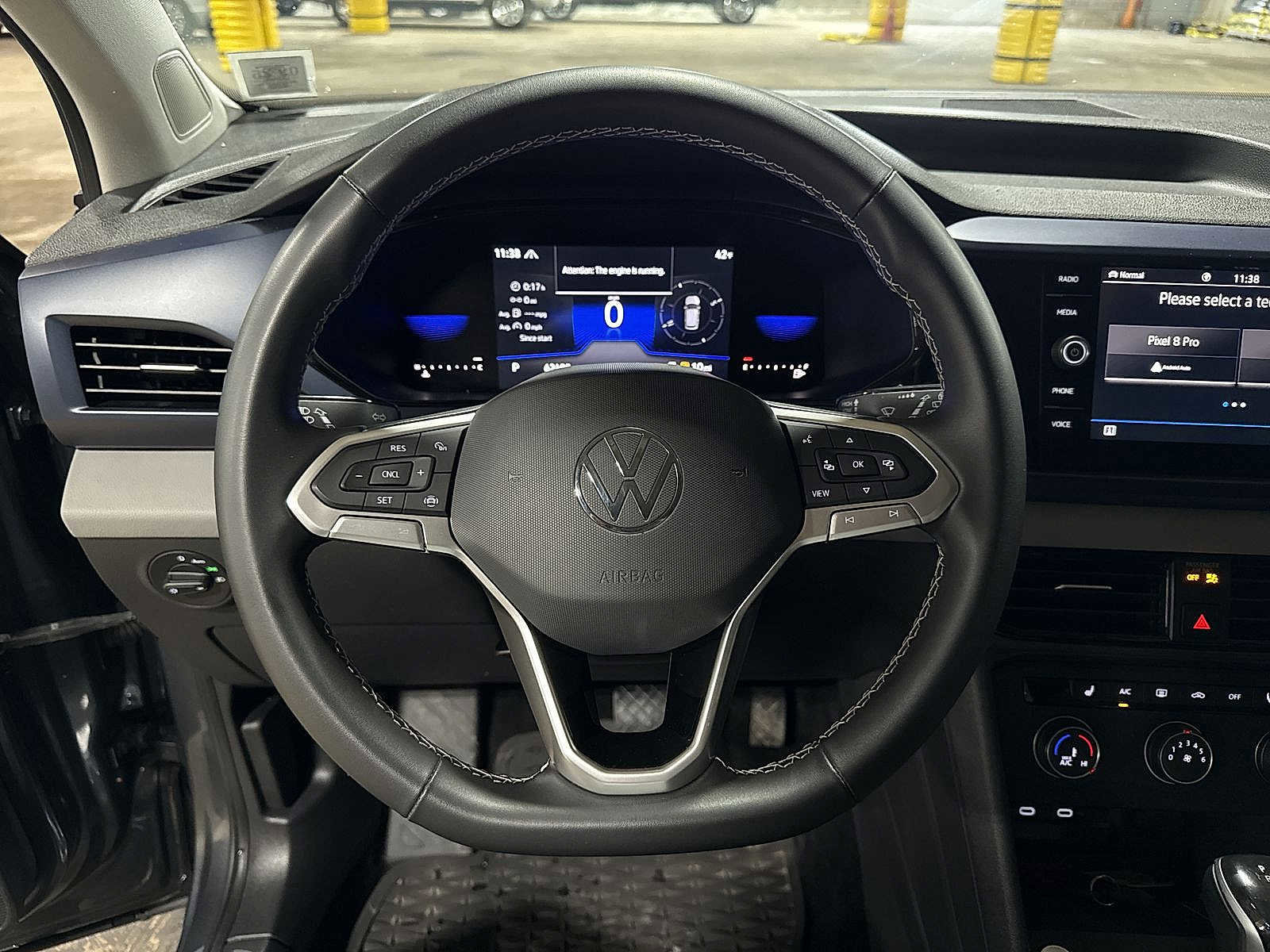 Used 2022 Volkswagen Taos SE image 18