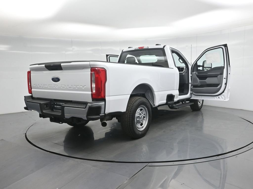 New 2026 Ford F350 XL w/ XL Chrome Package image 5