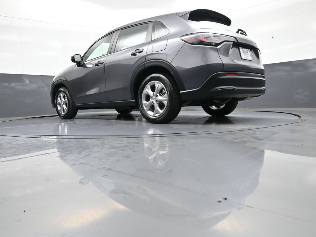 Certified 2023 Honda HR-V LX image 30