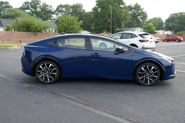Used 2026 Toyota Prius Plug-In Hybrid FWD image 10
