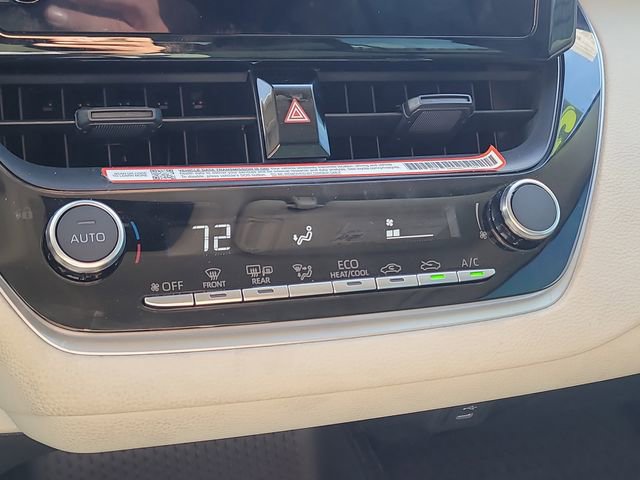 Used 2025 Toyota Corolla LE w/ Convenience Package image 23