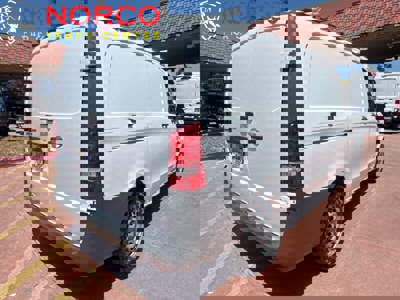 Used 2017 Mercedes-Benz Metris w/ Driver Efficiency Package image 10