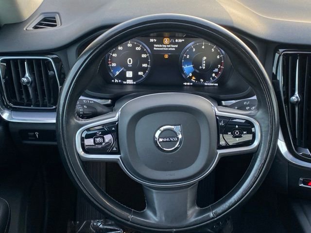 Used 2020 Volvo S60 T5 Momentum w/ Protection Package Premier image 9