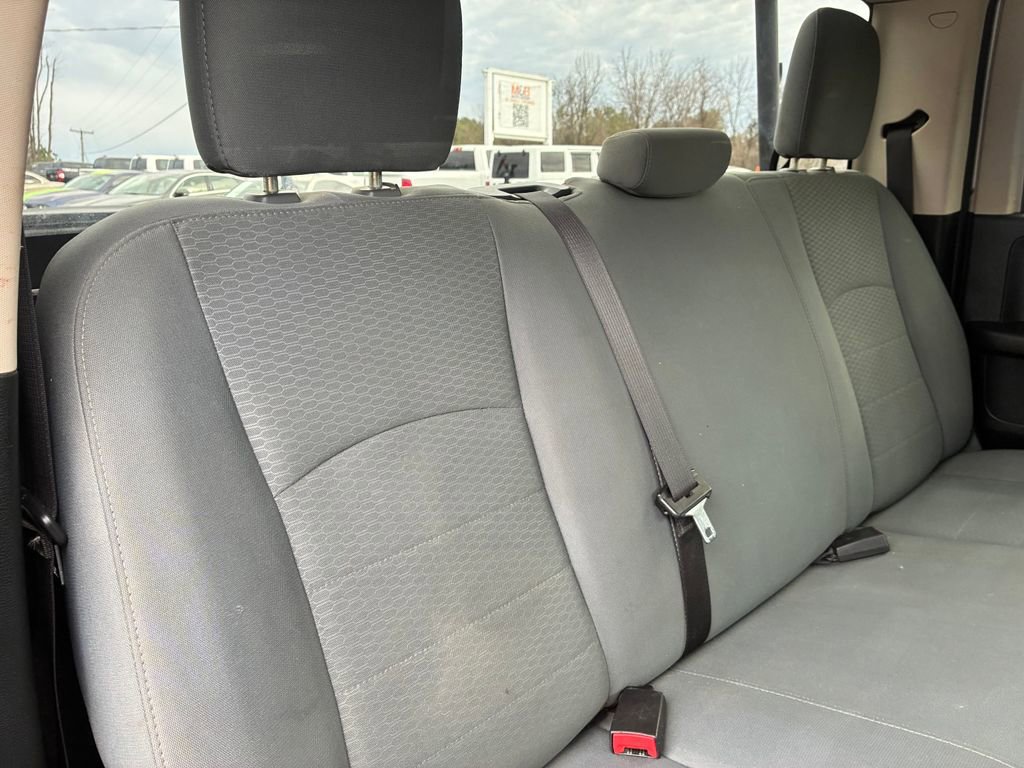 Used 2018 RAM 2500 Tradesman w/ Chrome Appearance Group AWD/4WD image 13