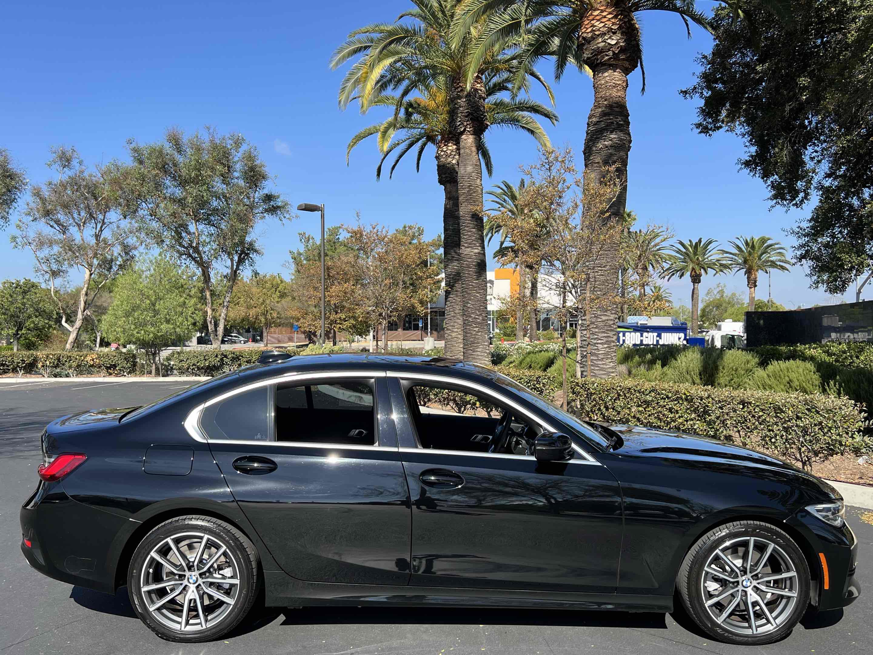 Used 2021 BMW 330e image 18