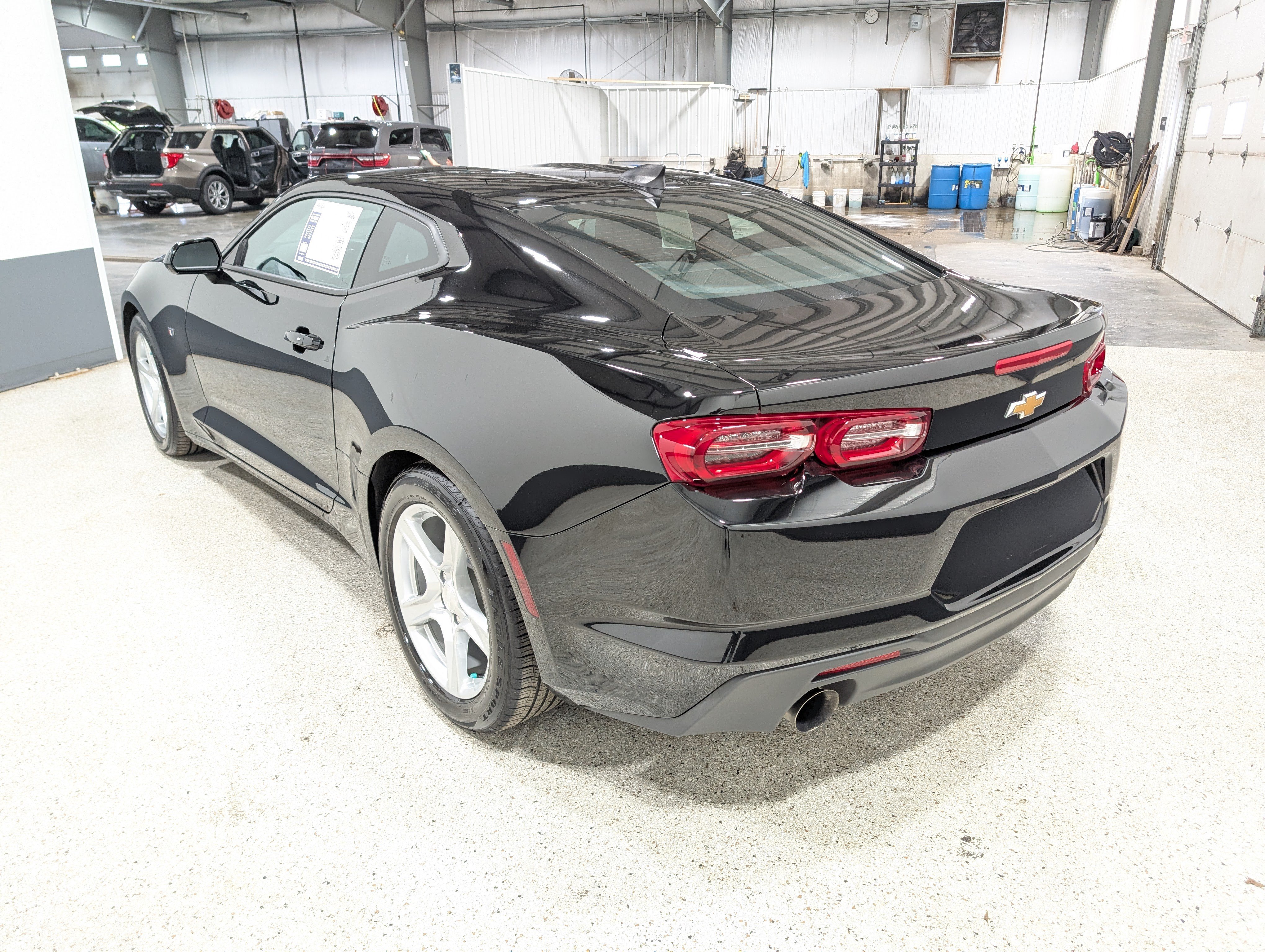 Used 2024 Chevrolet Camaro LT RWD image 5
