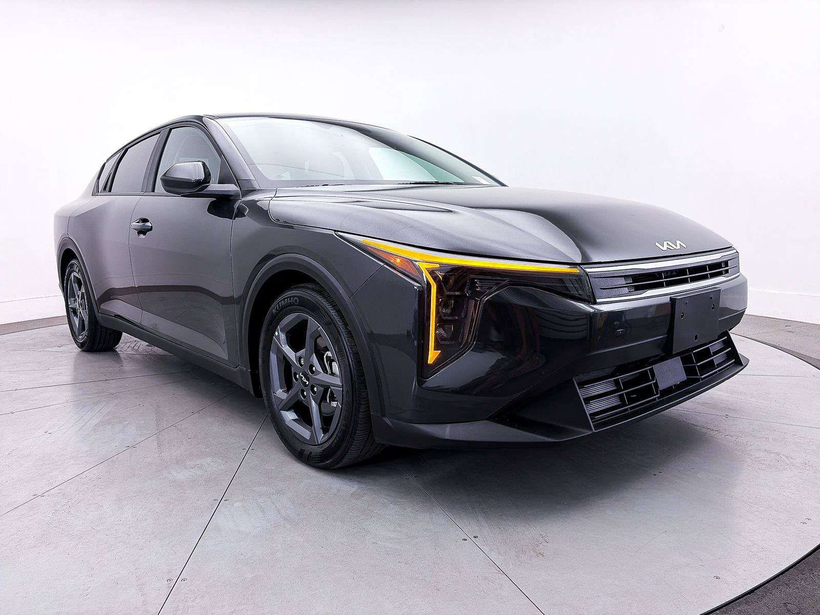 Used 2025 Kia K4 FWD image 9