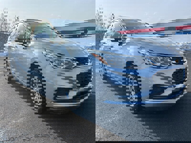 Used 2018 Chevrolet Cruze LS