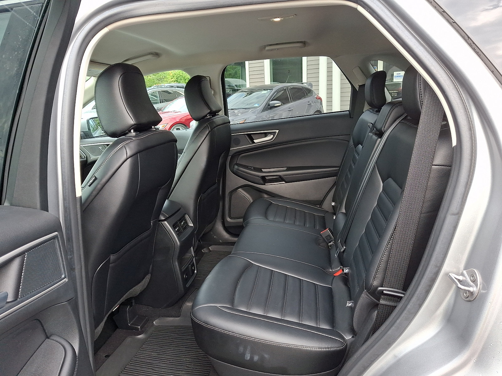 Used 2023 Ford Edge SEL w/ Convenience Package AWD/4WD image 11