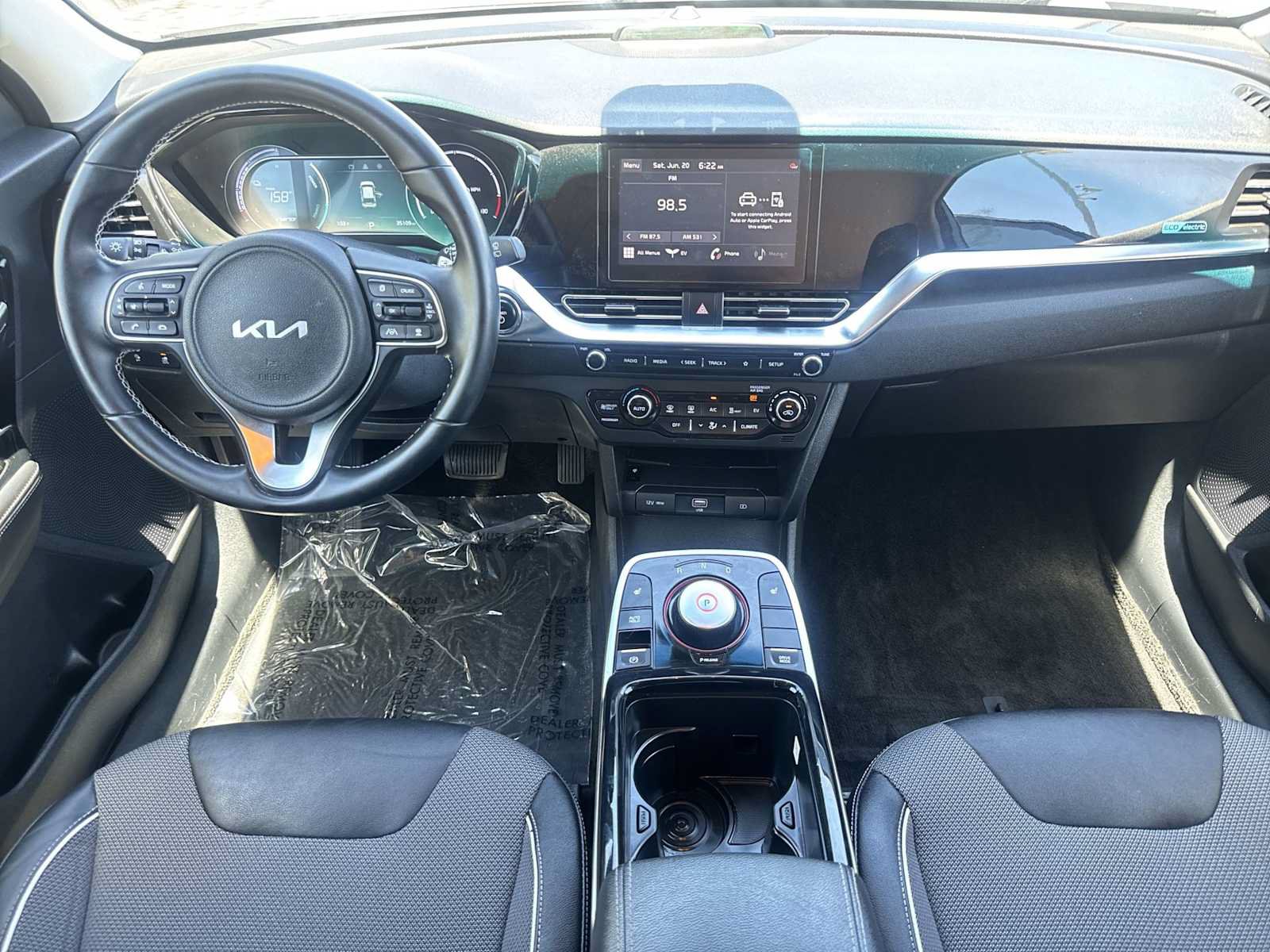 Used 2022 Kia Niro EX FWD image 14