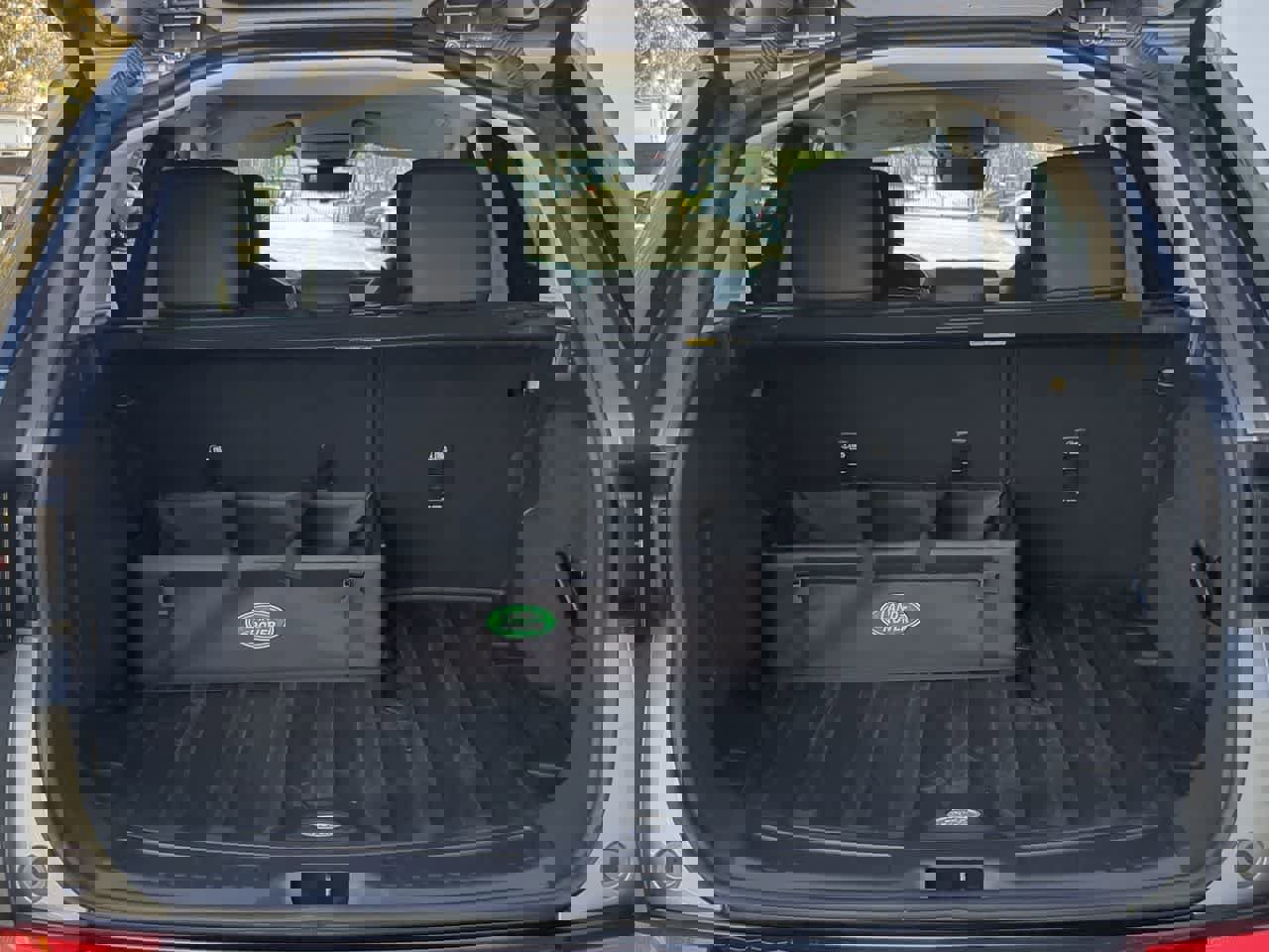 Used 2025 Land Rover Discovery Sport S AWD/4WD image 37