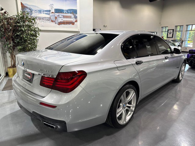 Used 2015 BMW 750Li xDrive w/ M Sport Edition AWD/4WD image 3
