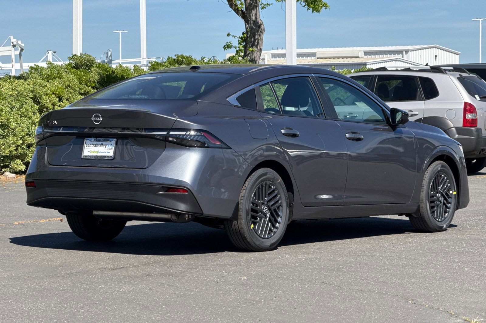 New 2026 Nissan Sentra SV w/ Floor Mat Package FWD image 4