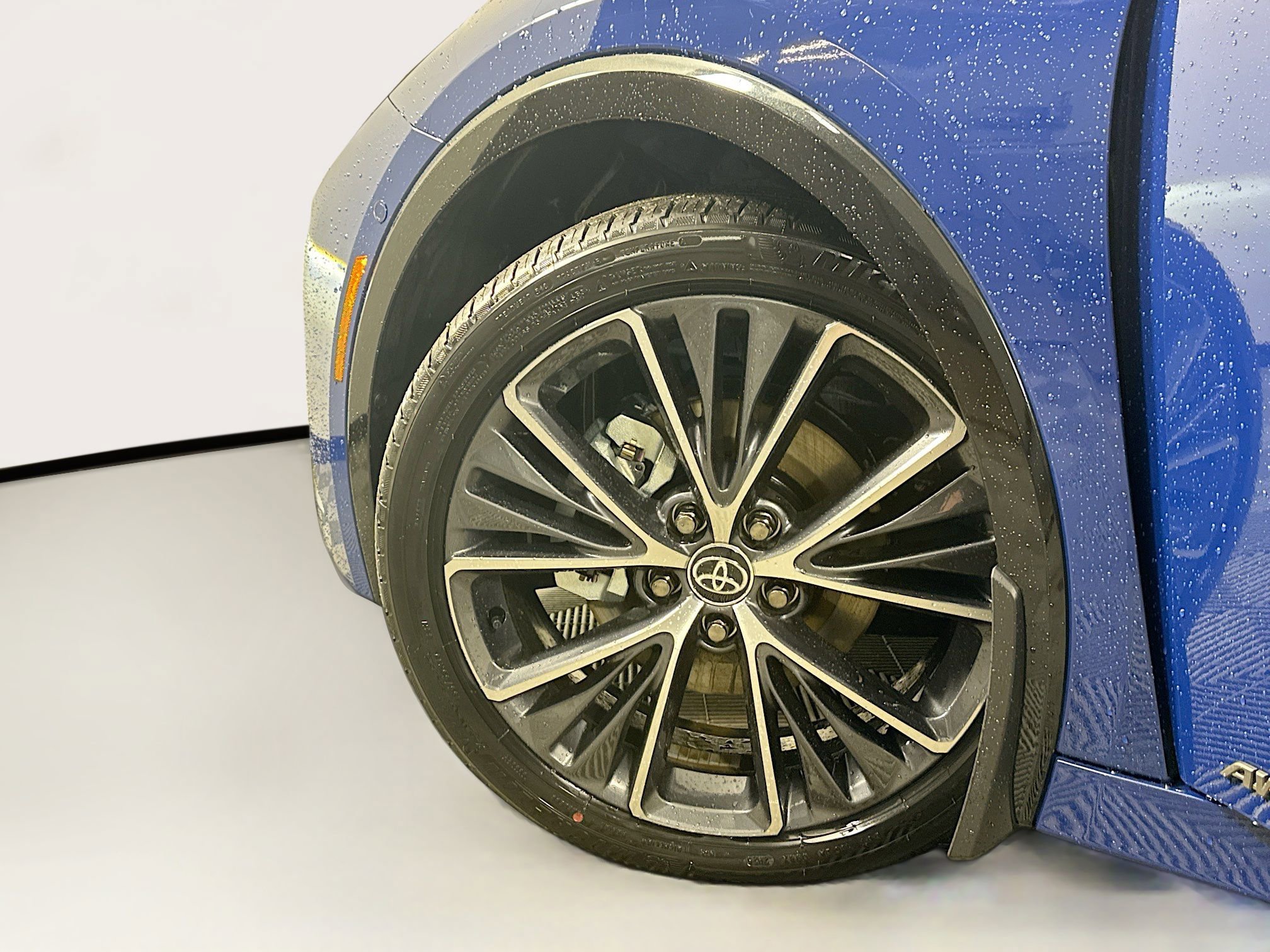 New 2026 Toyota Prius Limited AWD/4WD image 9
