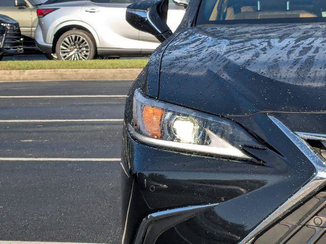 Certified 2025 Lexus ES 350 w/ Premium Package image 10