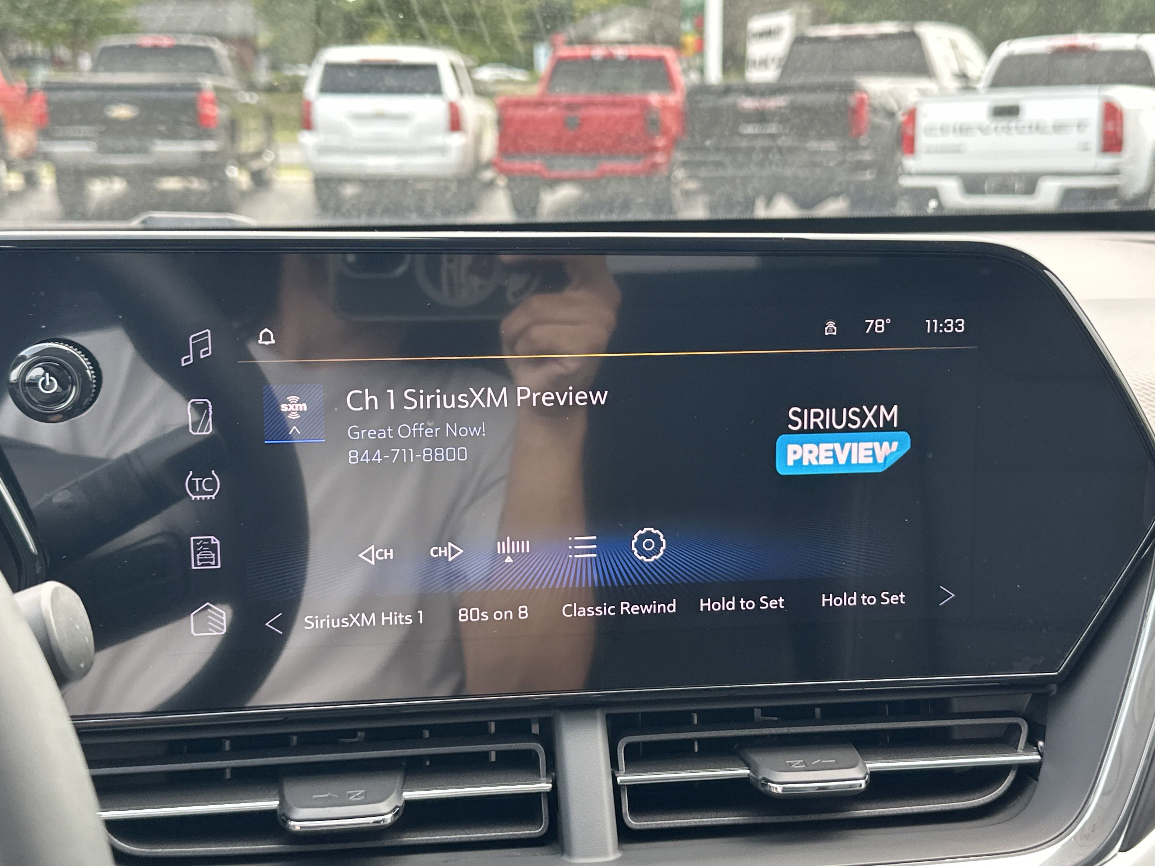 New 2025 Chevrolet Trax LT w/ Driver Confidence Package image 19