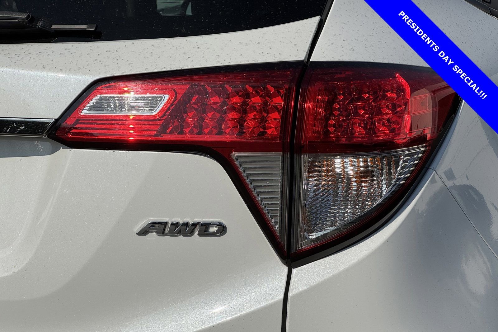 Used 2022 Honda HR-V EX image 25