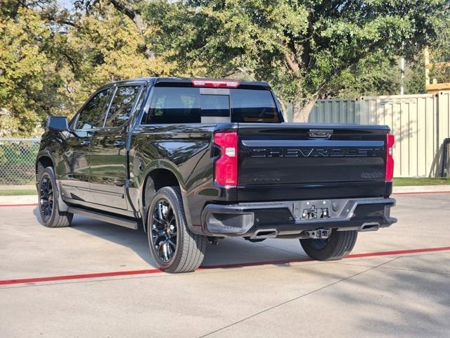 Used 2025 Chevrolet Silverado 1500 High Country w/ High Country Premium Package image 3