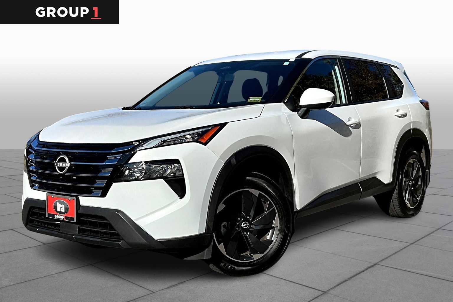 Used 2025 Nissan Rogue SV image 1