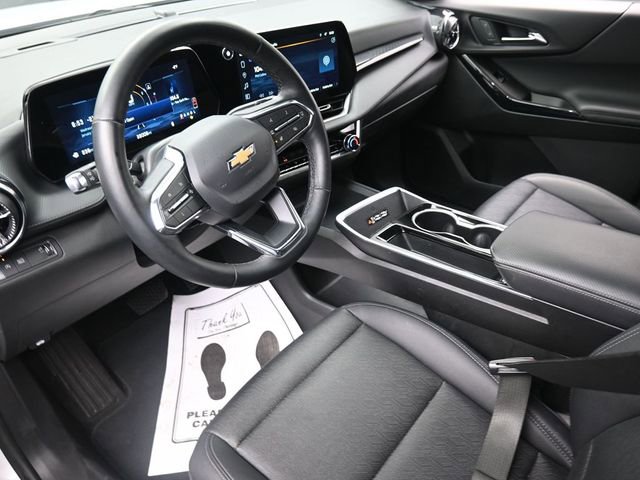 Used 2025 Chevrolet Equinox LT w/ Convenience Package II image 18