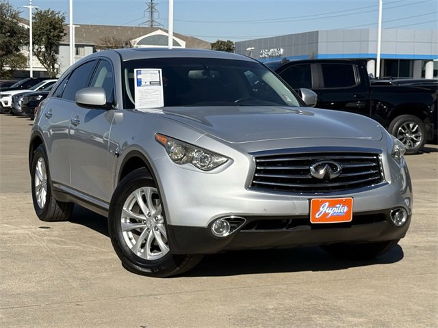 Used 2016 INFINITI QX70 2WD image 2