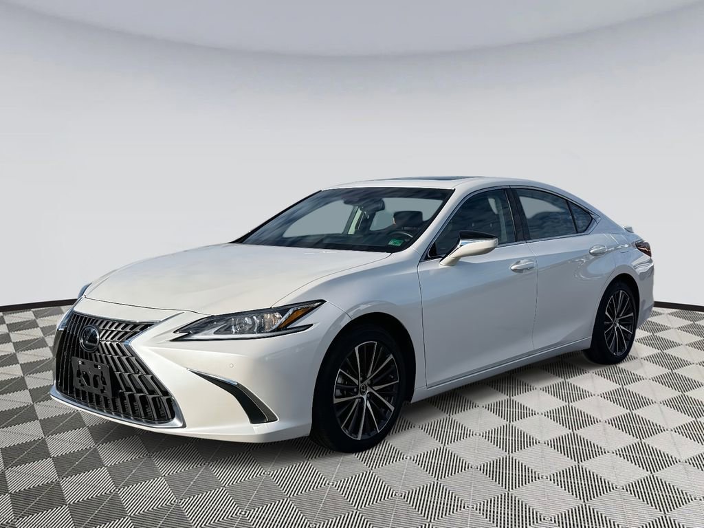 Used 2024 Lexus ES 300h w/ Premium Package image 5