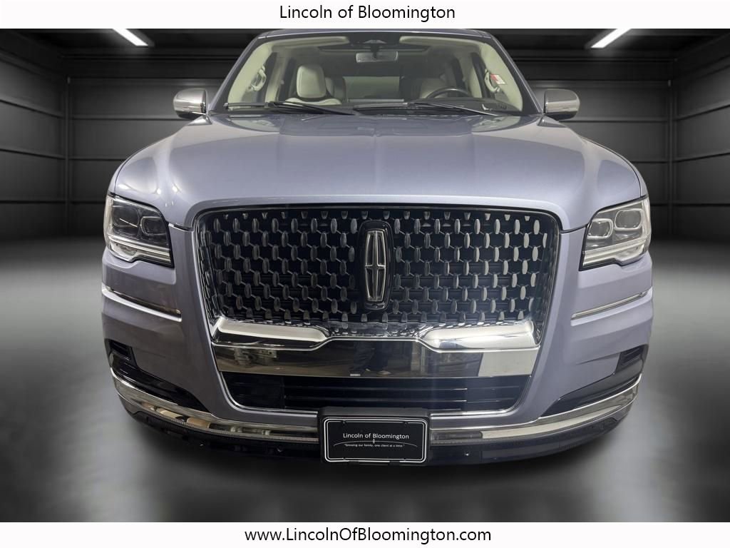 Certified 2022 Lincoln Navigator L Black Label AWD/4WD image 12