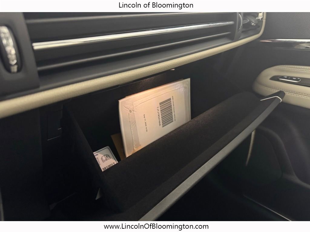 New 2026 Lincoln Corsair Reserve image 41