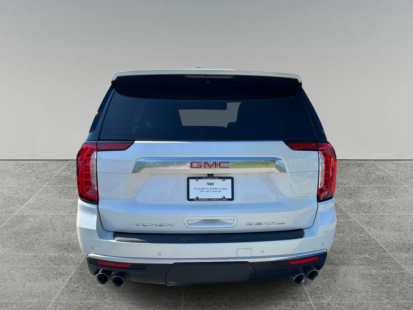 Used 2022 GMC Yukon Denali AWD/4WD image 4