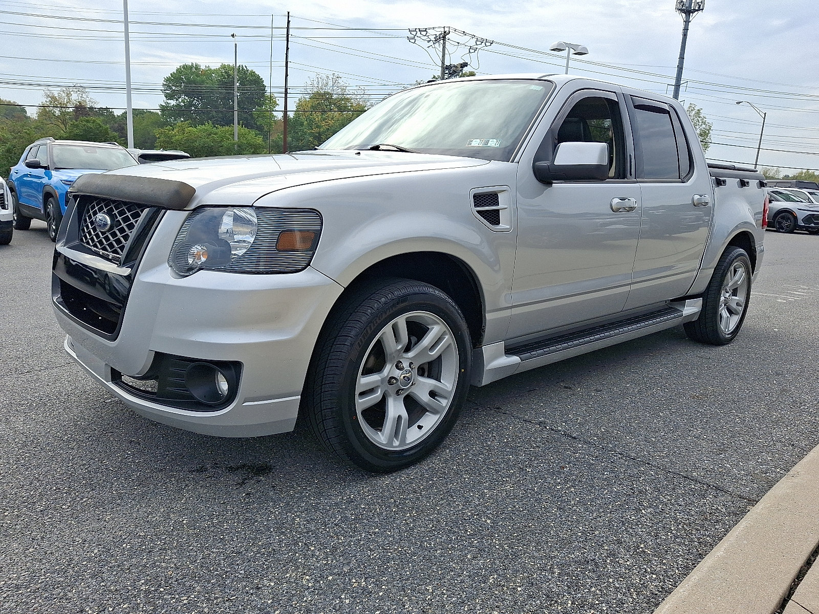 Used 2010 Ford Explorer Sport Trac Limited AWD/4WD image 3