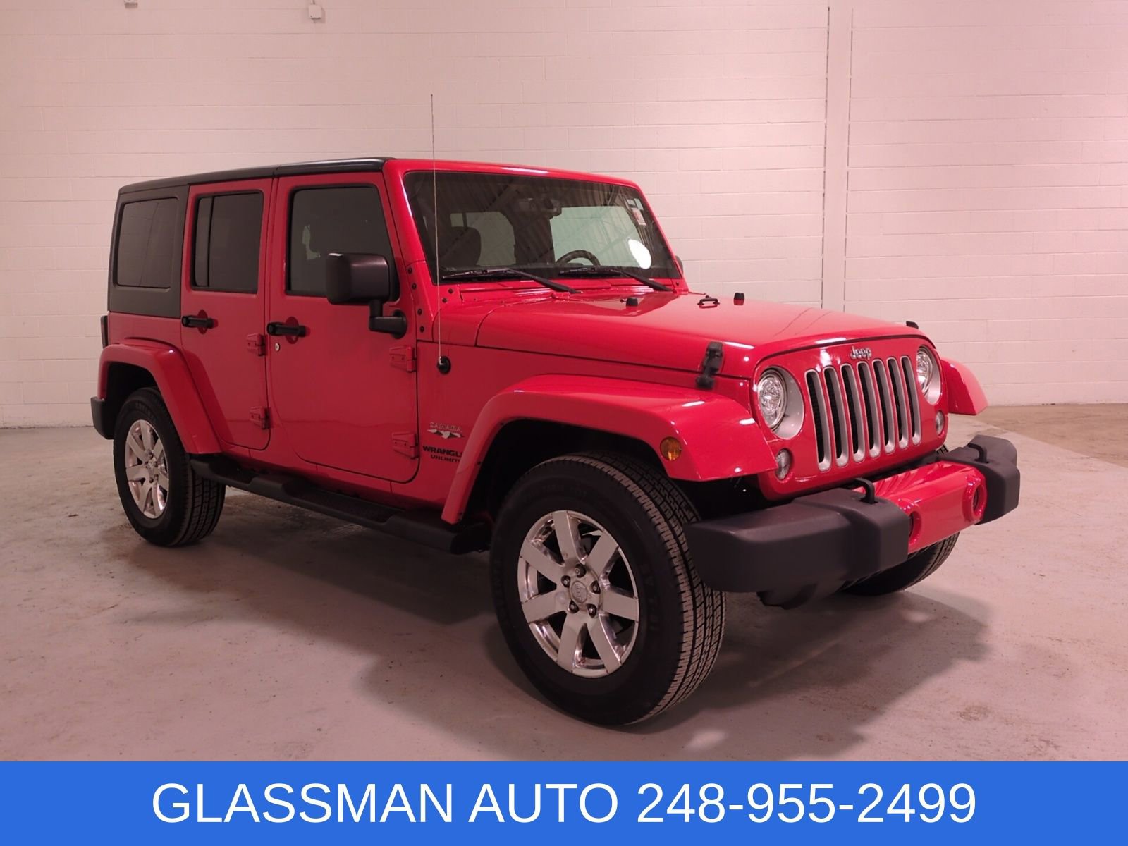 Used 2017 Jeep Wrangler Unlimited Sahara w/ Connectivity Group AWD/4WD image 1