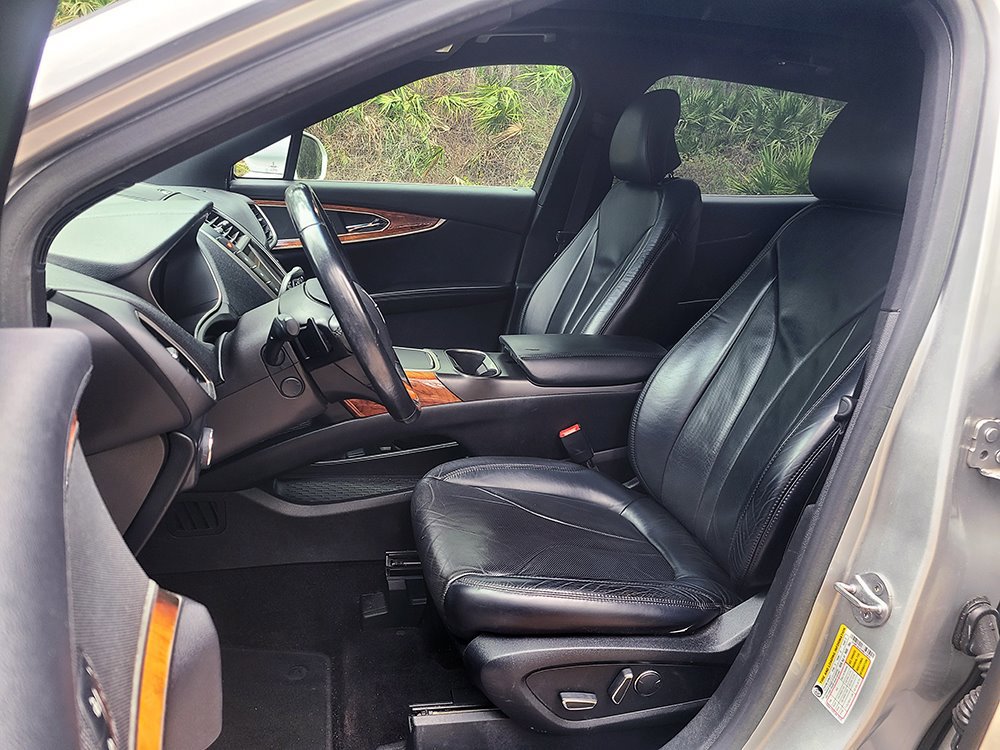 Used 2017 Lincoln MKX Reserve image 15