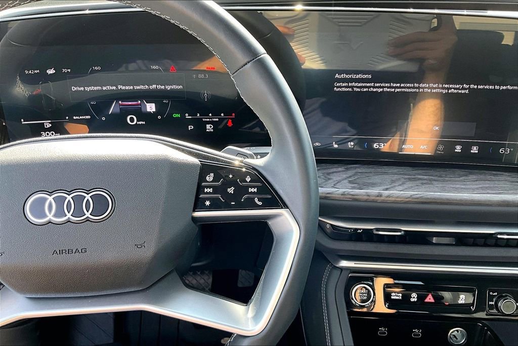 Certified 2025 Audi Q5 Premium Plus w/ Premium Plus image 25
