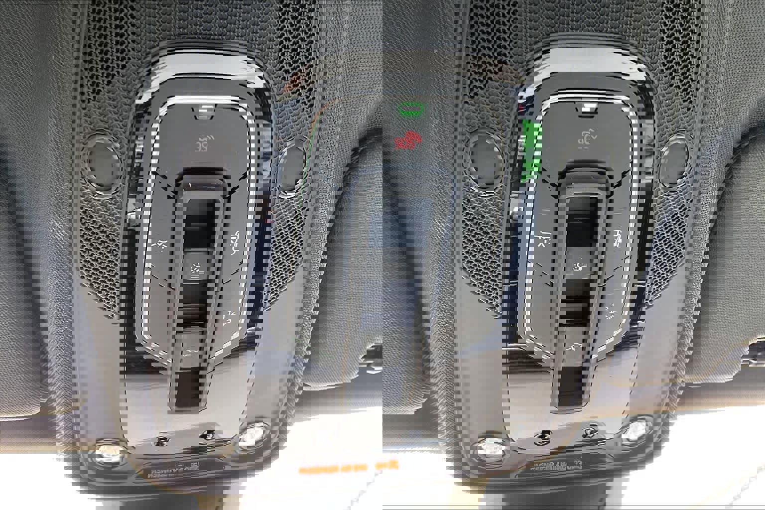 Used 2023 Audi RS Q8 AWD/4WD image 31