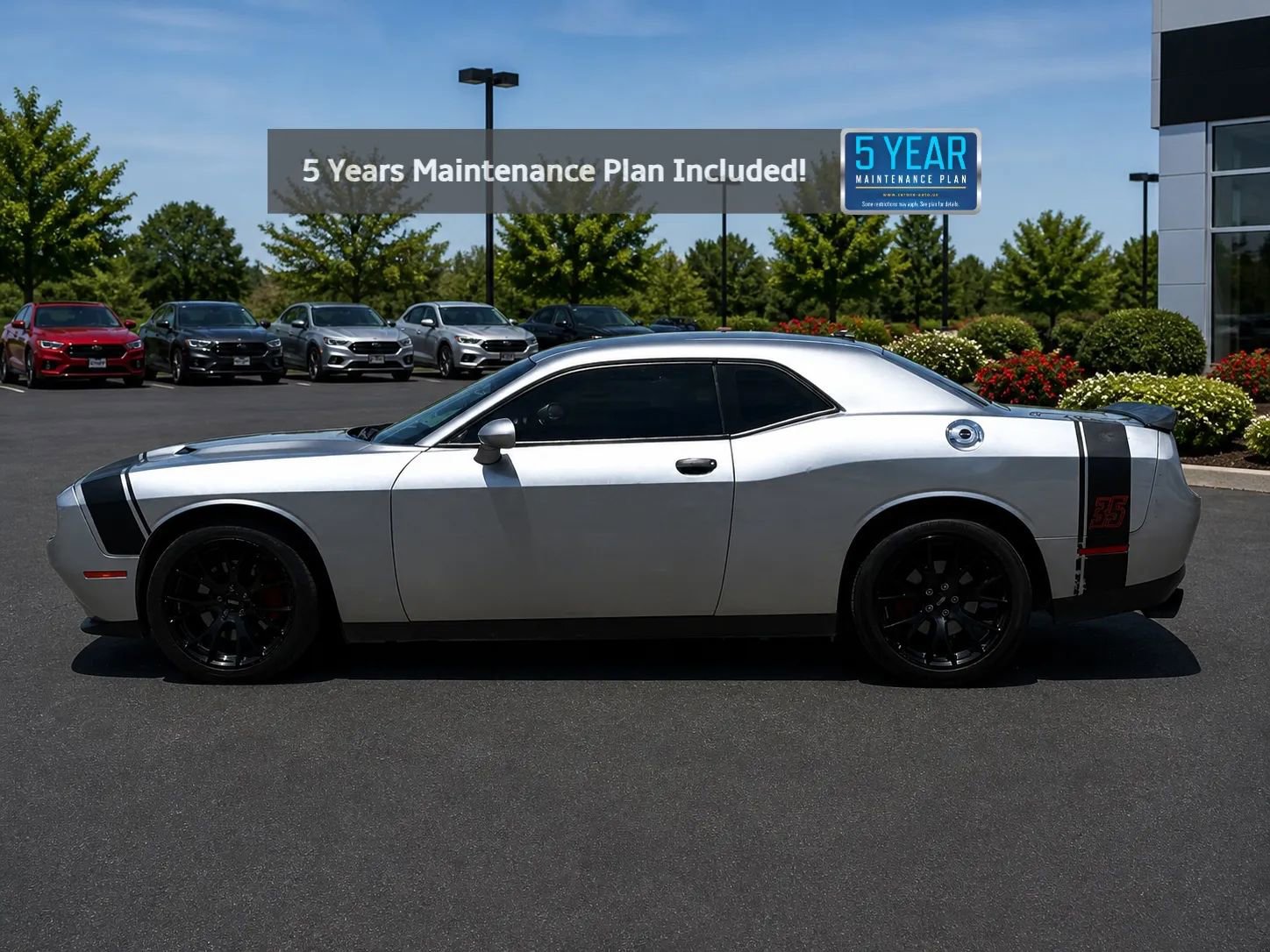 Used 2016 Dodge Challenger SXT Plus RWD image 2