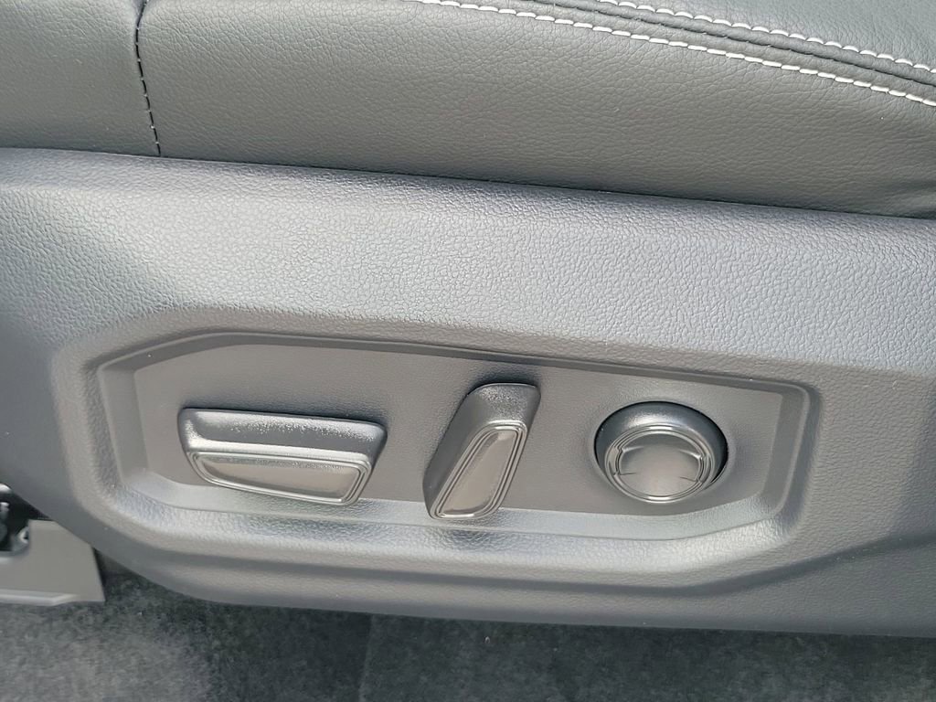 New 2026 Toyota Tundra Limited image 29