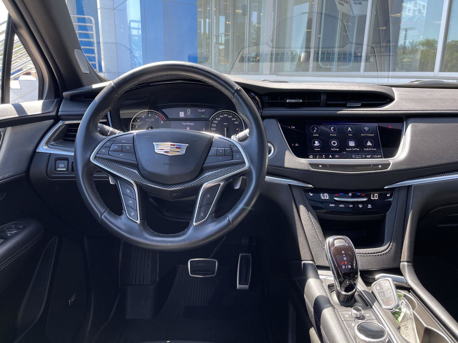 Used 2024 Cadillac XT5 Sportv w/ LPO, Floor Liner Package AWD/4WD image 19